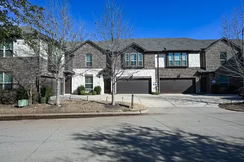 5020 Italia Ln, Grand Prairie, TX 75052