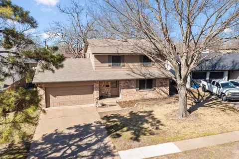 325 Merribrook Trl, Duncanville, TX 75116