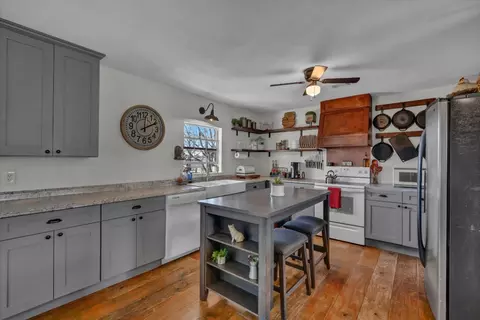 714 Barnes Rd, Cleburne, TX 76031 photo 9