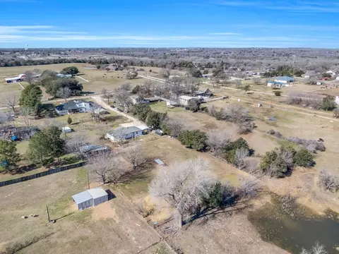 714 Barnes Rd, Cleburne, TX 76031 photo 32