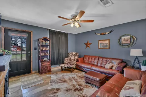 714 Barnes Rd, Cleburne, TX 76031 photo 7