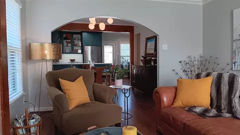 2719 Burlington Blvd, Dallas, TX 75211