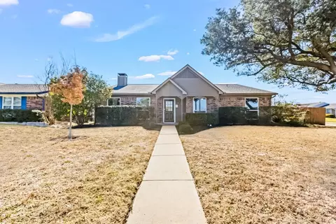 2322 Red River Dr, Garland, TX 75044