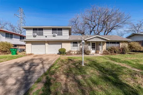 5309 Jane Anne St, Haltom City, TX 76117