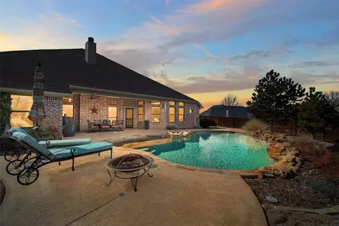 1222 Saddle Trl, Willow Park, TX 76087