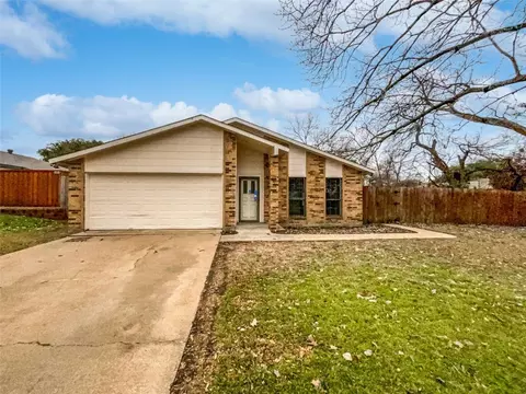 2810 Collins Blvd, Garland, TX 75044
