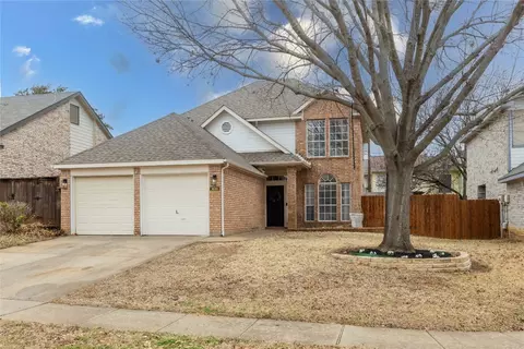 1530 Dublin Cir, Grapevine, TX 76051