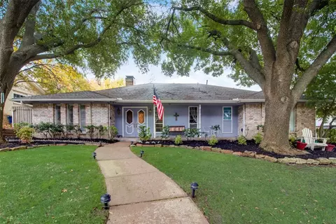 31 Creekwood Cir, Richardson, TX 75080