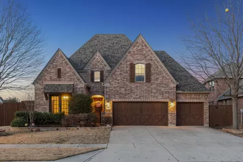 780 Quail Creek Dr, Frisco, TX 75036