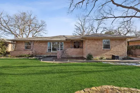 7410 Wild Valley Dr, Dallas, TX 75231