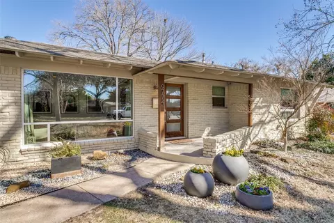 9774 Twin Creek Dr, Dallas, TX 75228