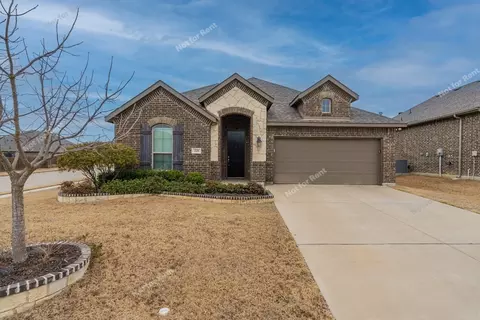 221 Buckskin Dr, Waxahachie, TX 75167