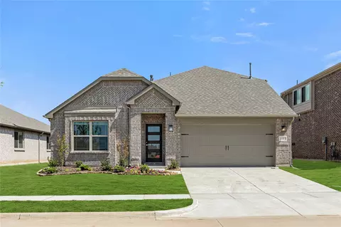 1113 Mission St, Aubrey, TX 76227