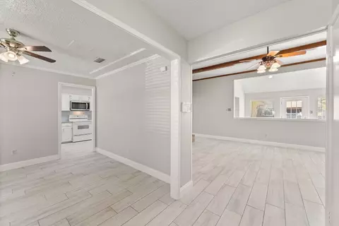 3205 Delaford Dr, Carrollton, TX 75007