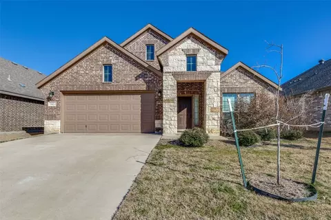11917 Long Stone Dr, Burleson, TX 76028