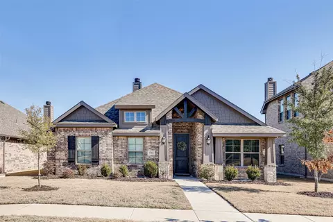 1712 Overland, Waxahachie, TX 75165
