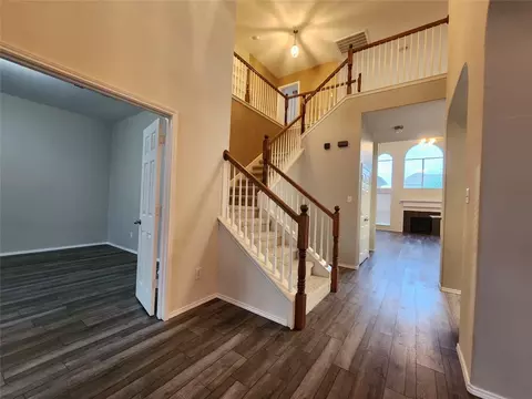 641 Laredo Dr, Murphy, TX 75094 photo 2