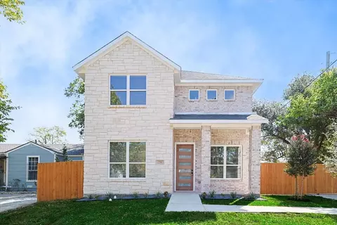 734 S Moore St, Dallas, TX 75203