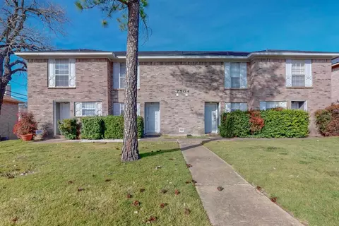 7504 Chapin Rd, Fort Worth, TX 76116