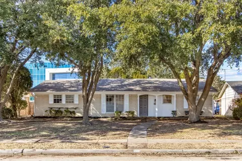 3309 Point East Dr, Mesquite, TX 75150