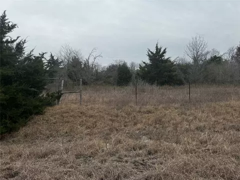 640 Lindell Dr, Glenn Heights, TX 75154