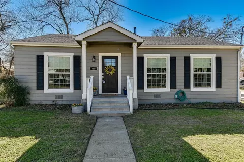 407 Norton St, Weatherford, TX 76086