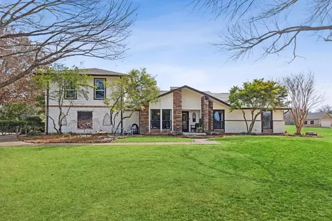 520 Cottonwood Pl, Fairview, TX 75069