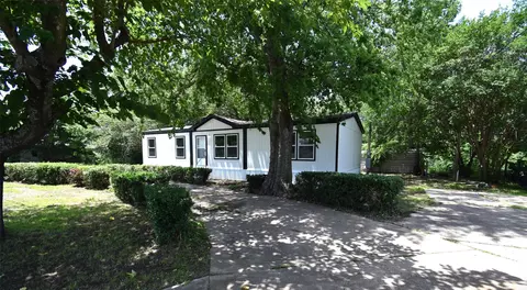311 Whispering Trl, Gun Barrel City, TX 75156