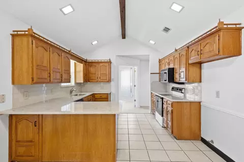 323 Bryan Pl, Cedar Hill, TX 75104 photo 7