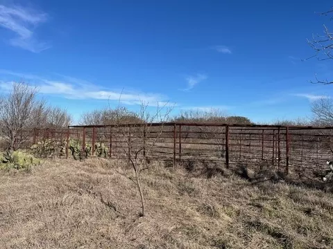886 County Road 191, Comanche, TX 76442 photo 25