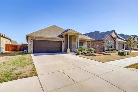 244 Mineral Point Dr, Aledo, TX 76008