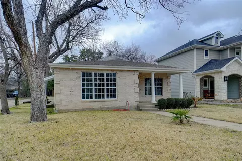 2501 Bird St, Fort Worth, TX 76111