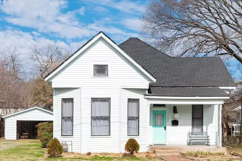 1400 W 6th Ave, Corsicana, TX 75110