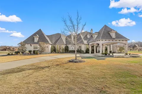 114 The Lakes Dr, Aledo, TX 76008