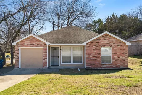 2726 Gooch St, Dallas, TX 75241