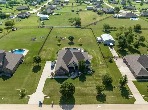 7801 Valley Ridge Dr, Northlake, TX 76247
