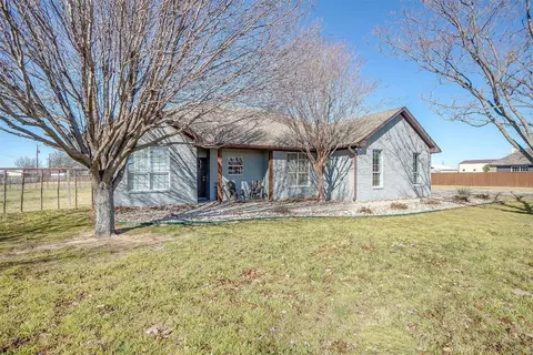 638 Olive Branch Rd, Brock, TX 76087