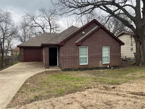 322 Avenue H, Dallas, TX 75203