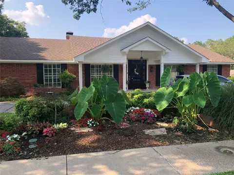 521 Bardfield Ave, Garland, TX 75041