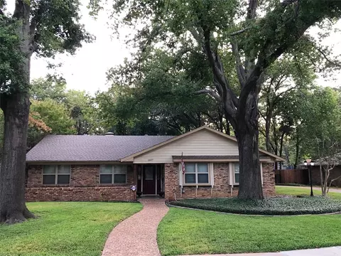 1607 Cripple Creek Dr, Irving, TX 75061