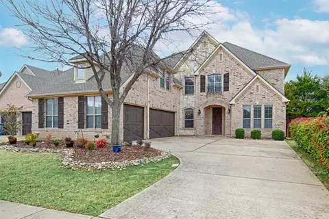 8440 Linden St, Lantana, TX 76226