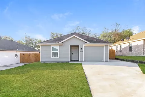 1508 E Mulkey St, Fort Worth, TX 76104