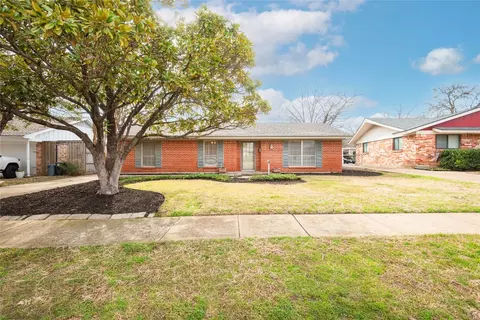 645 Cambridge Dr, Richardson, TX 75080