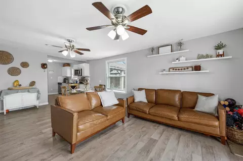 430 Levant Ave, Dallas, TX 75217