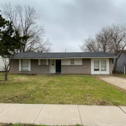 3732 Emerald Dr, Mesquite, TX 75150
