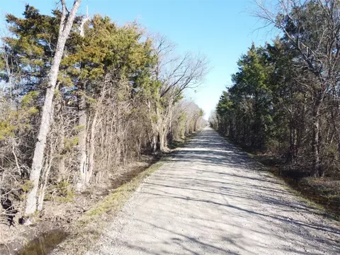 14 Ac County Rd 4411, Commerce, TX 75428 photo 4