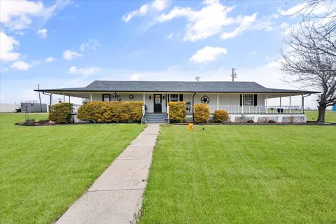 8468 NE County Road 1040, Rice, TX 75155