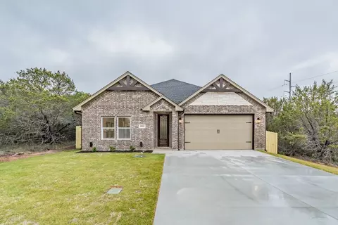 5903 Black Pine Cir, Granbury, TX 76048
