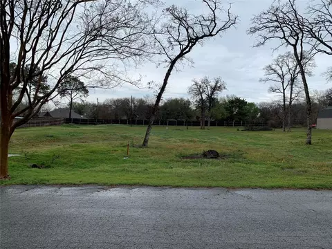 1614 Treehouse Ln N, Keller, TX 76262