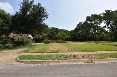 1532 Oak Knoll St, Dallas, TX 75208